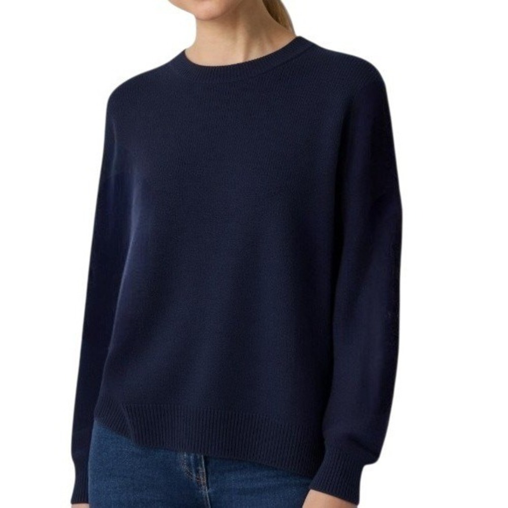 Quince Women S Relaxed Torso Cashmere Crewneck Sweater Navy Blue Quiet Lux Prepp
